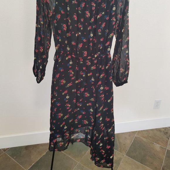 MO&Co. 100% Silk Floral Long Sleeve Dress - Picture 2 of 6